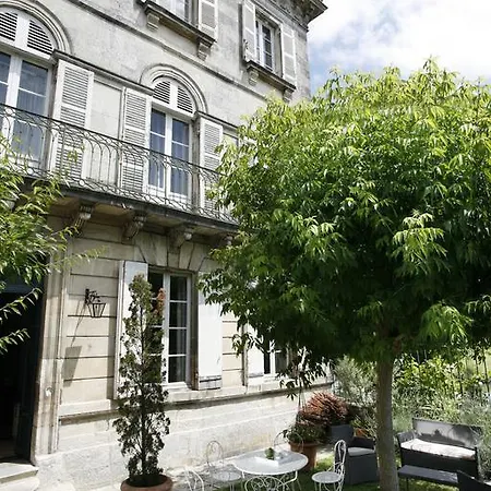 Chambres D'hote La Rotonde Saintes