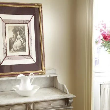 Bed & Breakfast Chambres D'hote La Rotonde