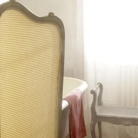 Chambres D'hote La Rotonde לינה וארוחת בוקר סנטה